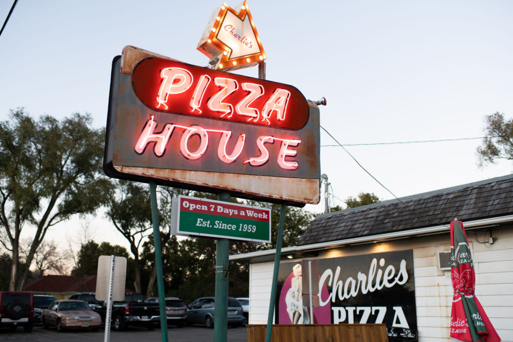 About - Charlie's Pizza House